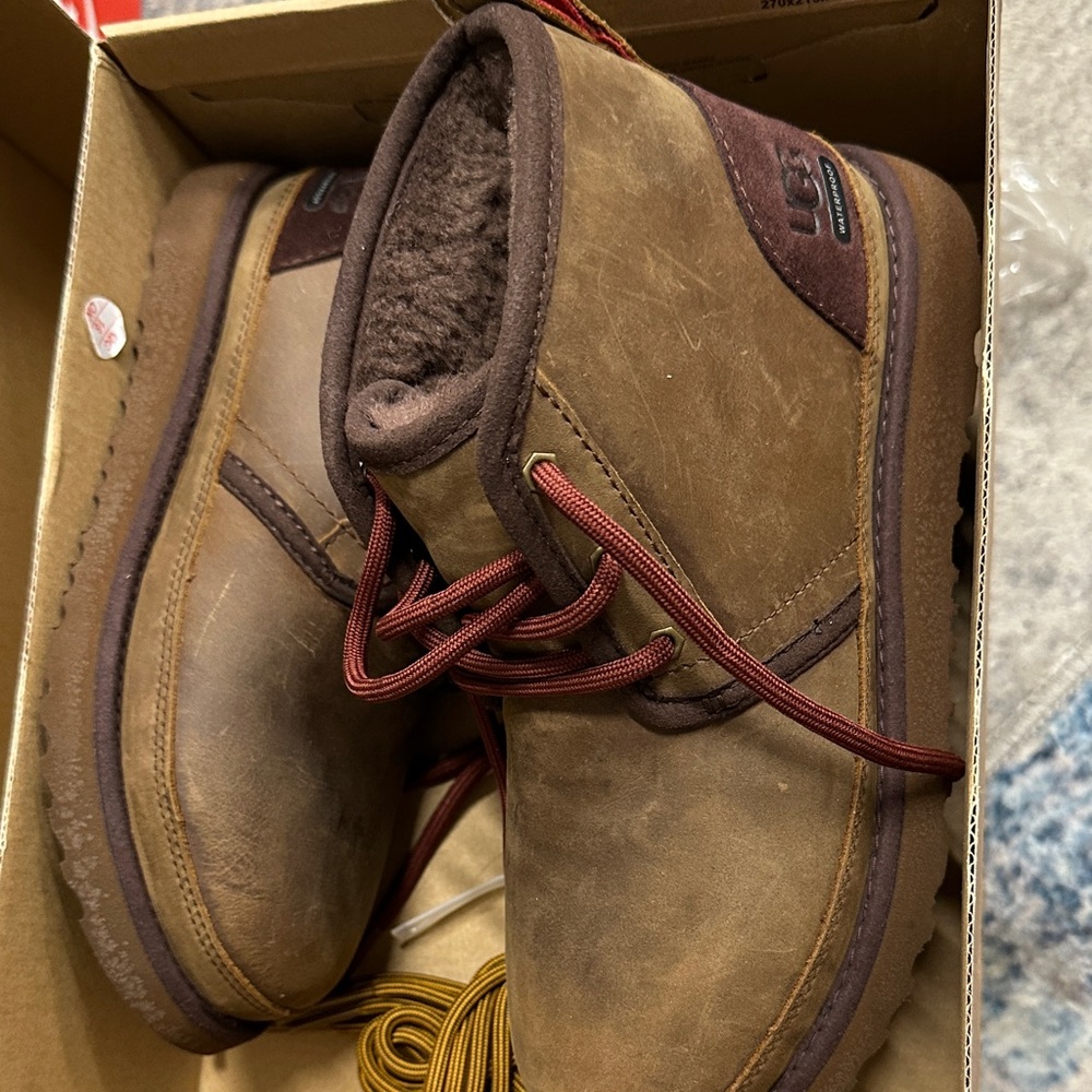 UGG youth Brown Leather Boots